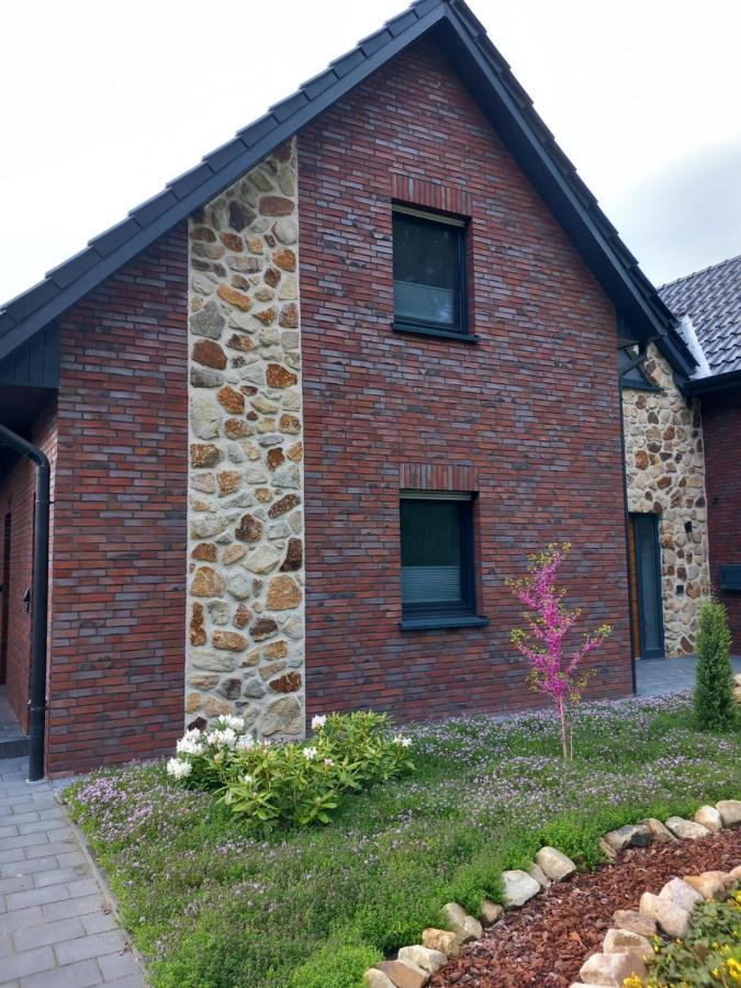Neubau: Im Suddenfeld - Zentral Und Doch Ruhig Gelegen *